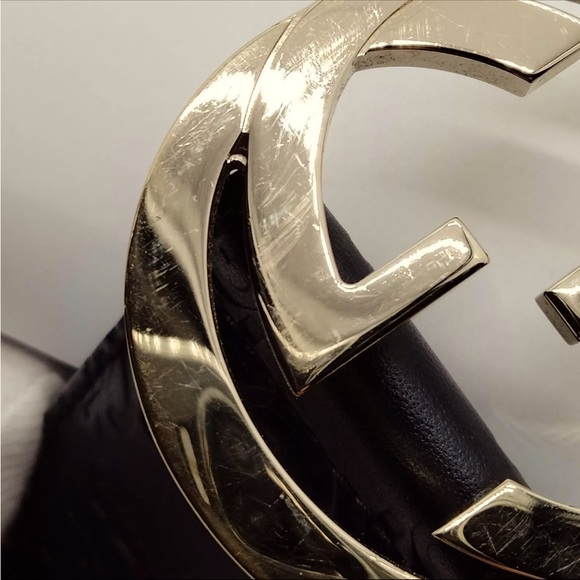 Authentic Gucci Black Leather Belt with Gold Buckle - Picture 9 of 12